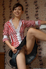 Petite brunette teen girl loves riding hard bone