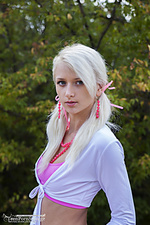 Solo in pink lingerie Solo in pink lingerie