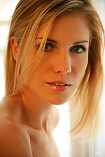 Model erotic photos natural