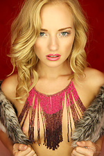 Cute thumbnail topless Cute thumbnail topless