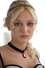 Outdoors model goddess art nude porno lady